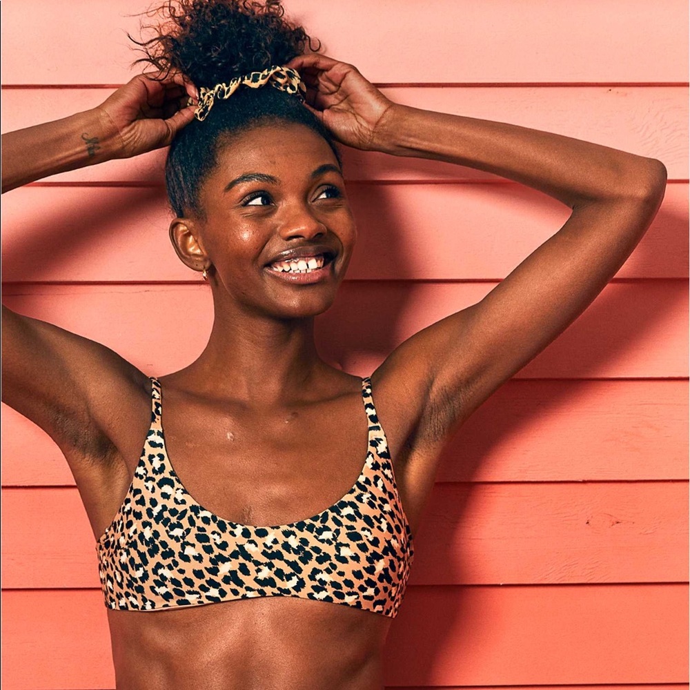 Aerie Leopard Print Scoop Bikini Top